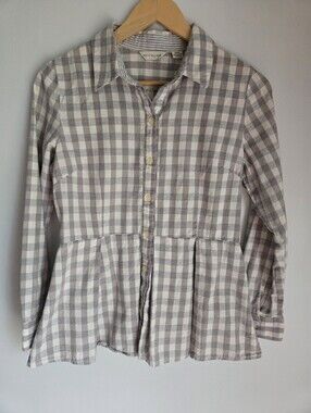 Plaid Peplum Button-Up Shirt in Gray and Cream